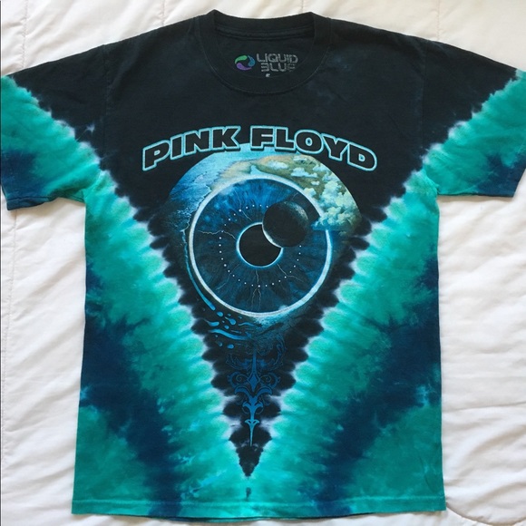 Pink Floyd shirt